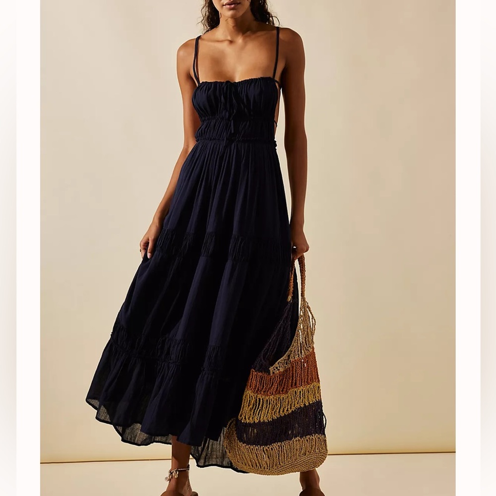 Free People Taking Sides Maxi large in black‎ NWT M